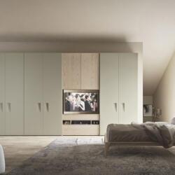 Jacky Wardrobe With Embedded Handles And Tv